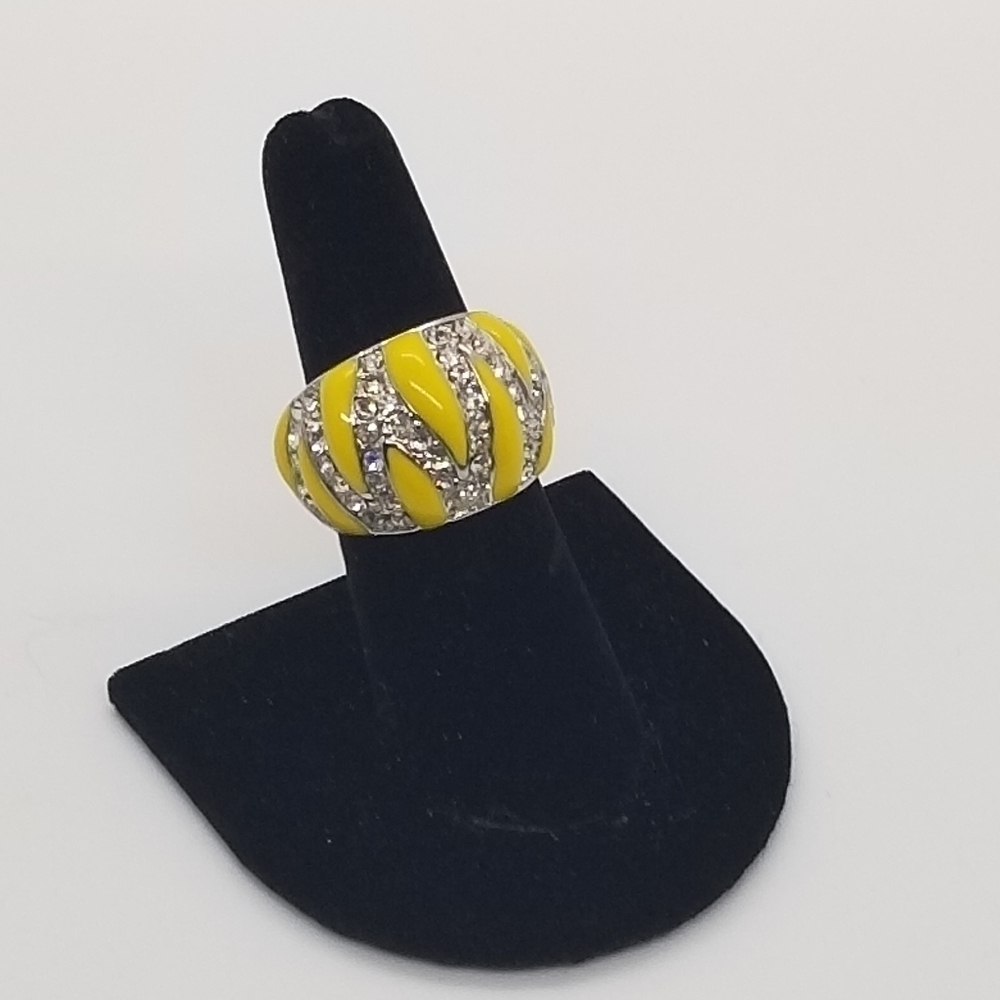yellow and silver domed statement ring with rhinestones size 6.75